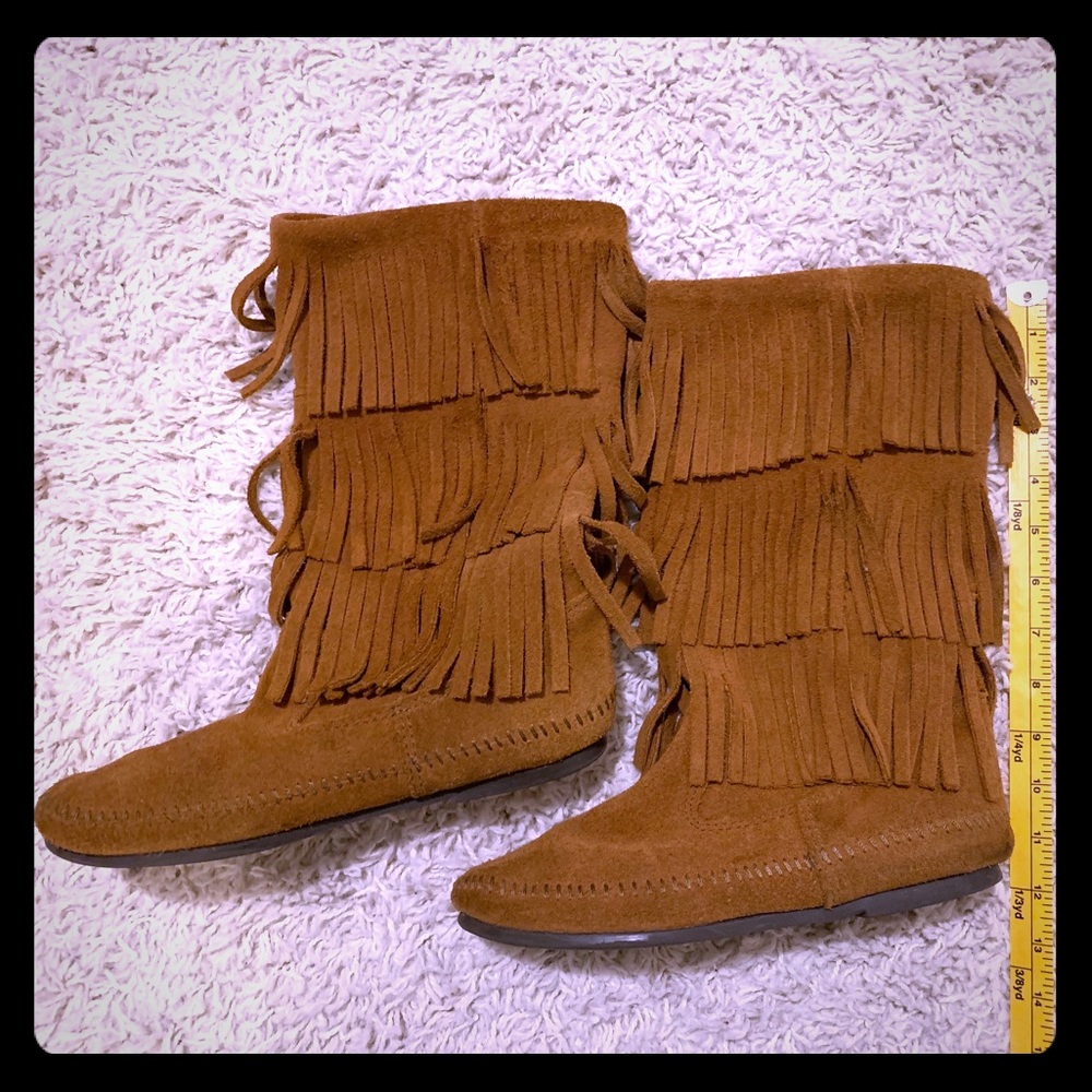 Minnetonka 3 tier Fringe Moccasins Boots
